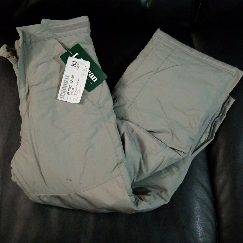 Snow pants NWT